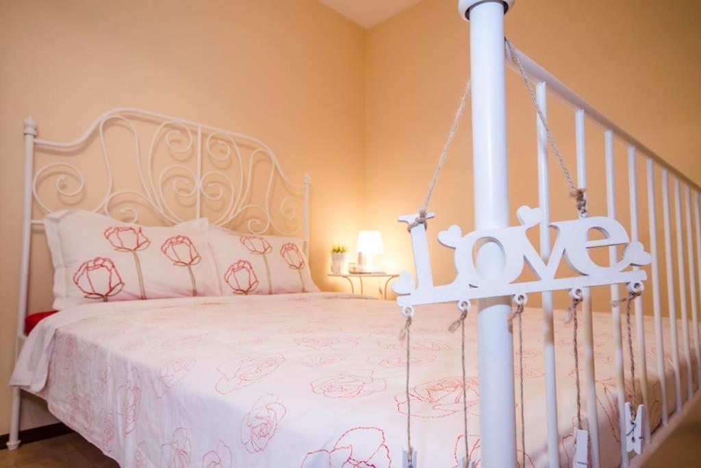 23 1 Bedroom With Balcony Apartment *